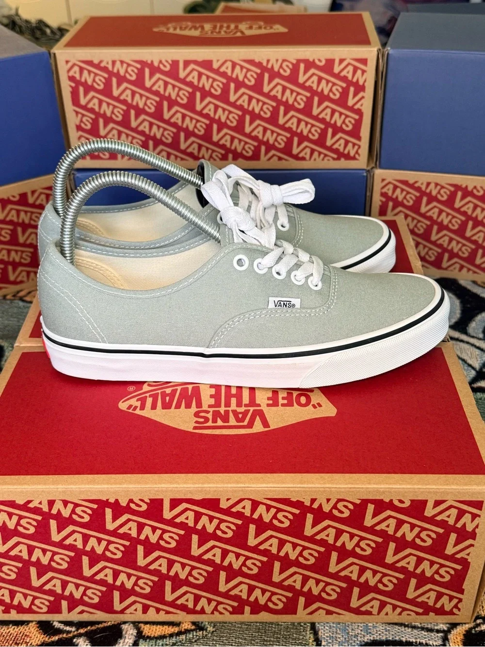 BRAND NEW Vans Men's Color Theory Authentic Low-Top in Pure Gray Men 8/Women 9.5